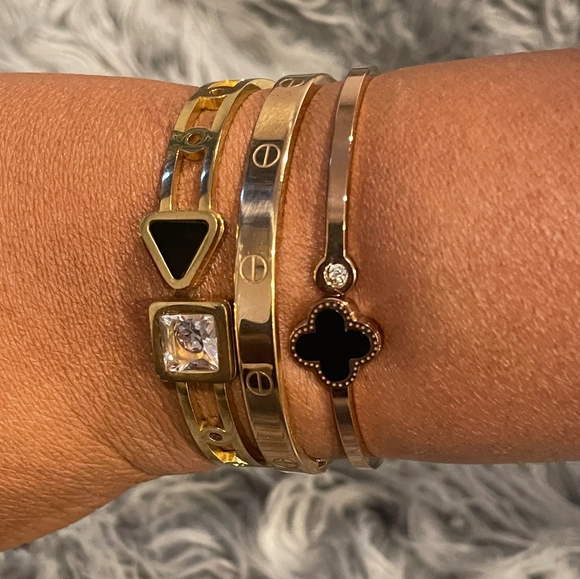 bracelet - Picture 3 of 3